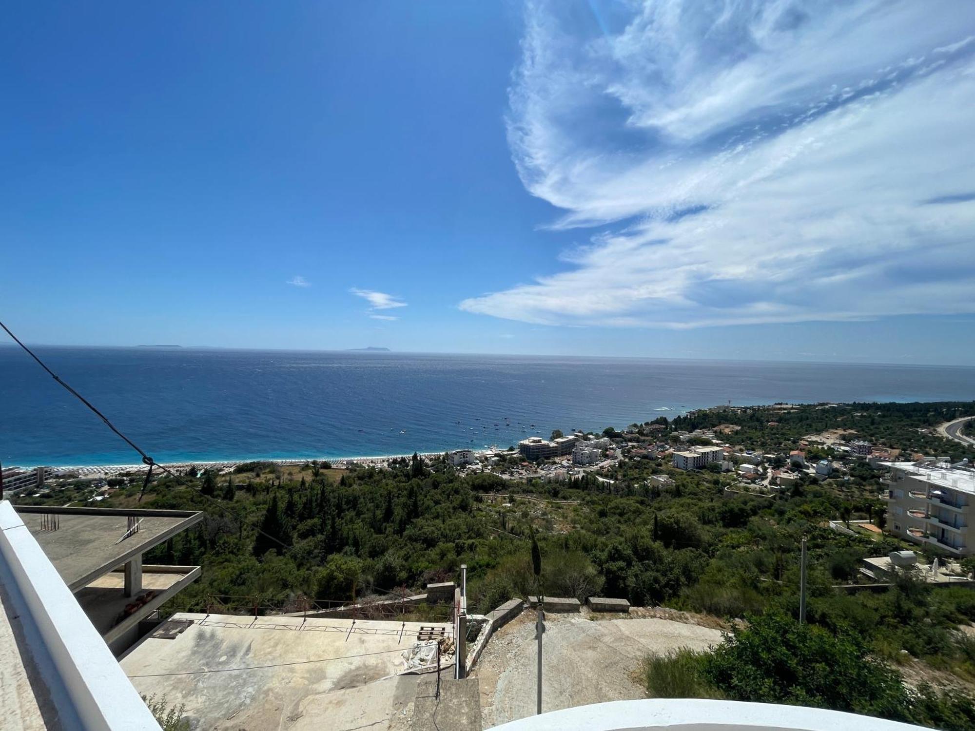 Endless Blue Apartments Dhërmi Екстериор снимка
