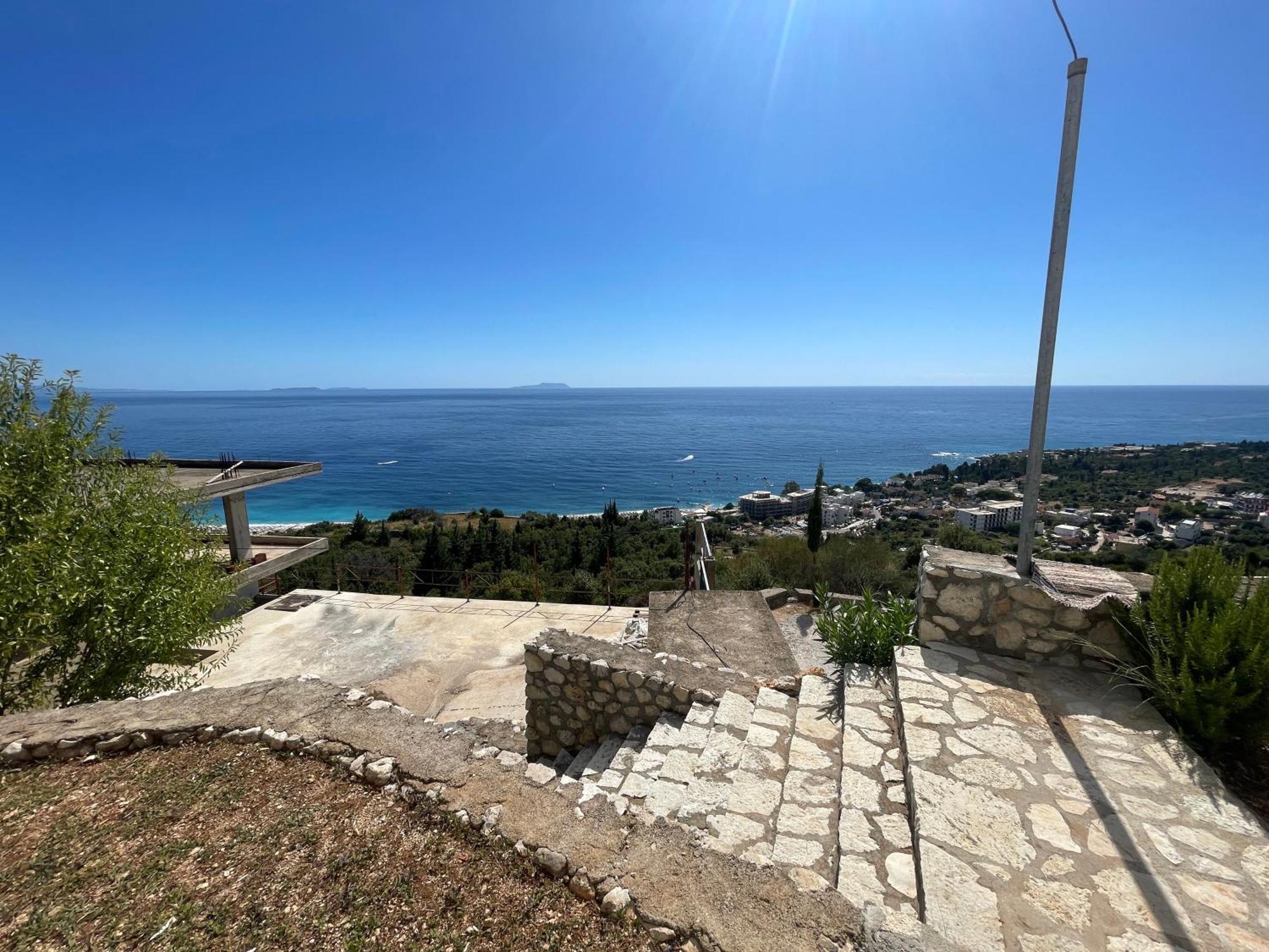 Endless Blue Apartments Dhërmi Екстериор снимка
